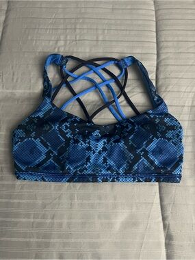 Vintage Lululemon Free to be Wild Bras - size 4